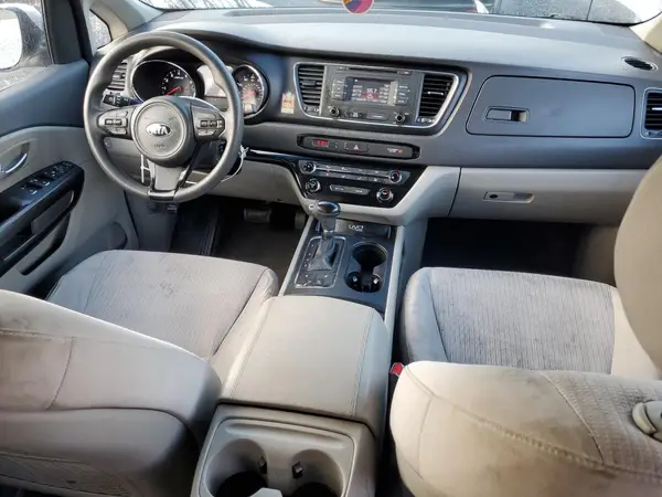 KNDMB5C16G6177852 2016 KIA SEDONA - Image 8