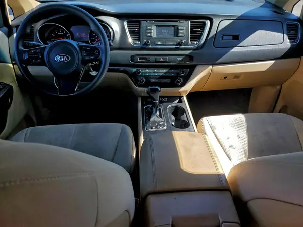 KNDMB5C16G6182064 2016 KIA SEDONA - Image 8