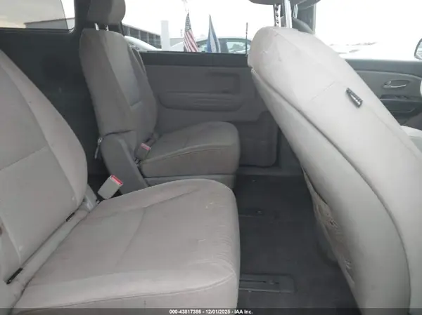 KNDMB5C16G6182825 2016 KIA SEDONA - Image 8
