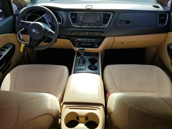 KNDMB5C16G6186485 2016 KIA SEDONA - Image 8