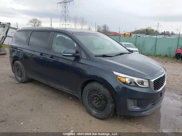 KNDMB5C16G6186941 2016 KIA SEDONA - Image 1