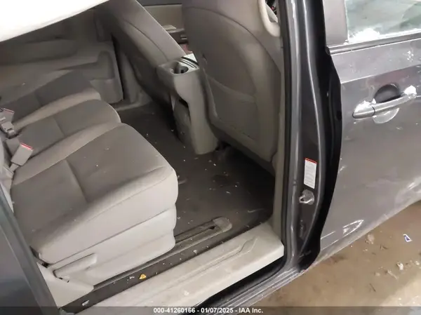 KNDMB5C16G6189533 2016 KIA SEDONA - Image 8