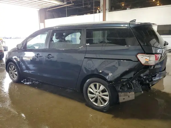 KNDMB5C16G6194974 2016 KIA SEDONA - Image 2