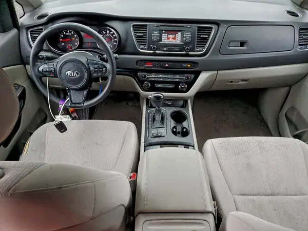 KNDMB5C16G6200725 2016 KIA SEDONA - Image 8