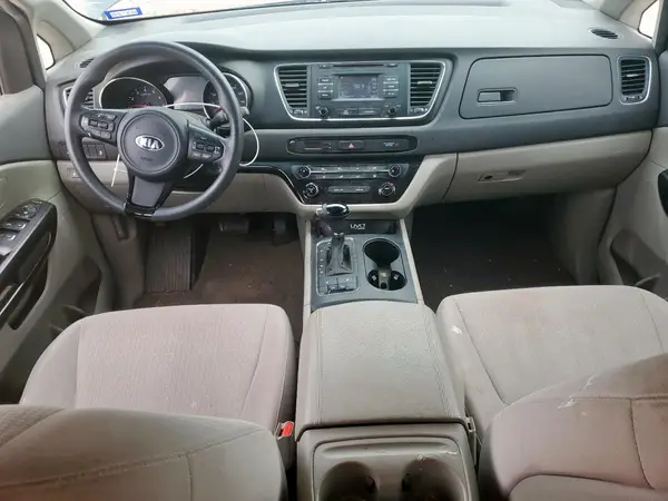 KNDMB5C16G6204421 2016 KIA SEDONA - Image 8