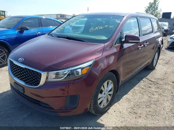 KNDMB5C16G6208369 2016 KIA SEDONA - Image 2