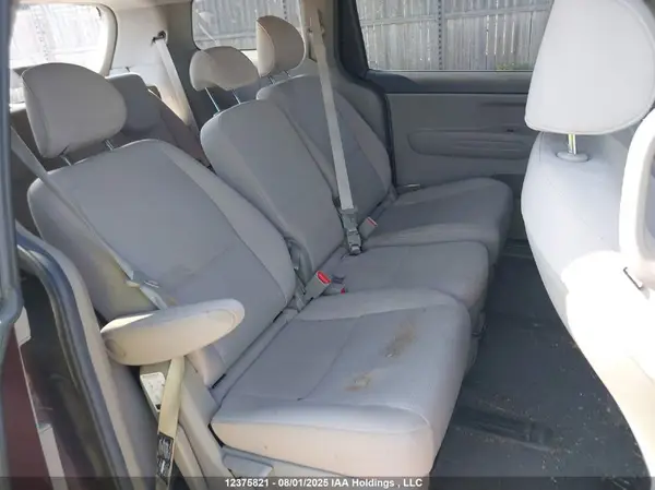 KNDMB5C16G6208369 2016 KIA SEDONA - Image 8