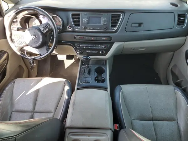 KNDMB5C16G6213863 2016 KIA SEDONA - Image 8
