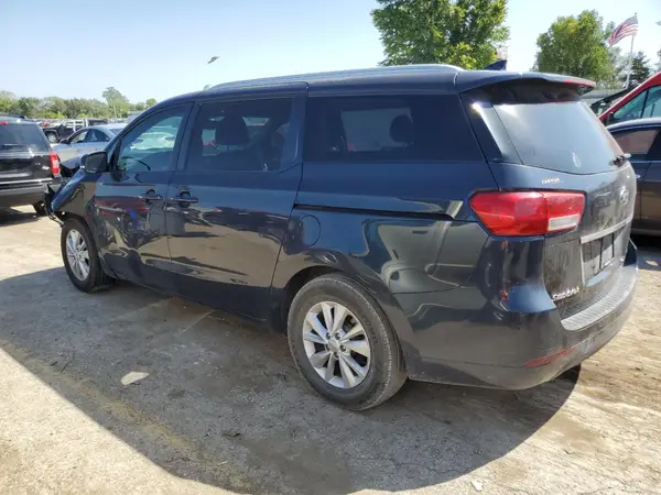 KNDMB5C16G6215063 2016 KIA SEDONA - Image 2
