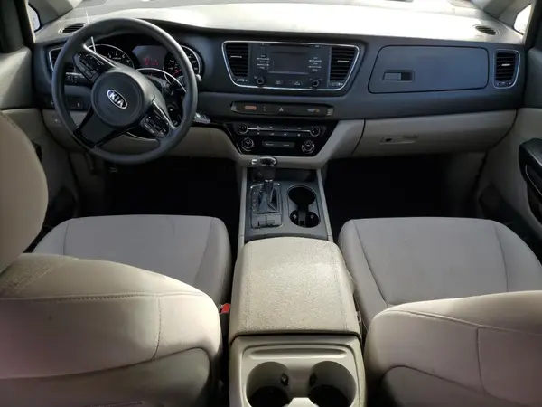 KNDMB5C16H6219583 2017 KIA SEDONA - Image 8