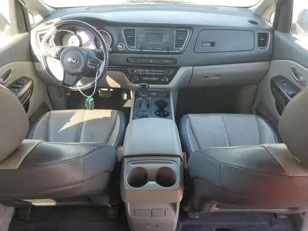 KNDMB5C16H6238425 2017 KIA SEDONA - Image 8