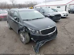 KNDMB5C16H6241244 2017 KIA SEDONA