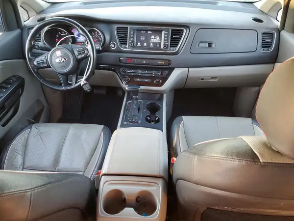 KNDMB5C16H6248758 2017 KIA SEDONA - Image 8