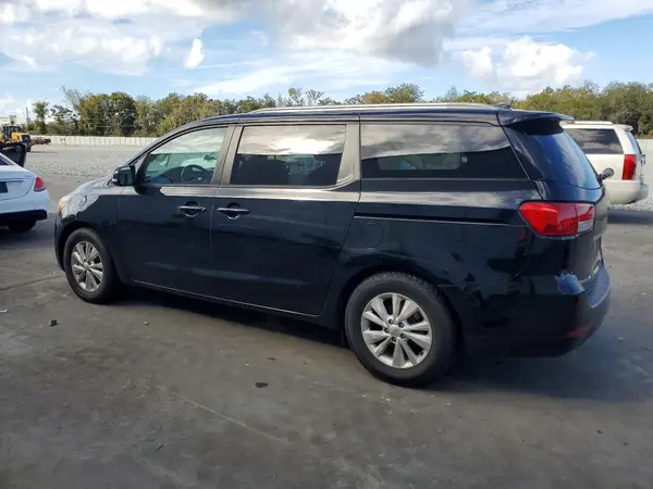 KNDMB5C16H6249098 2017 KIA SEDONA - Image 2