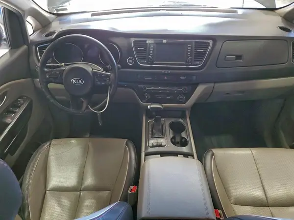 KNDMB5C16H6249294 2017 KIA SEDONA - Image 8