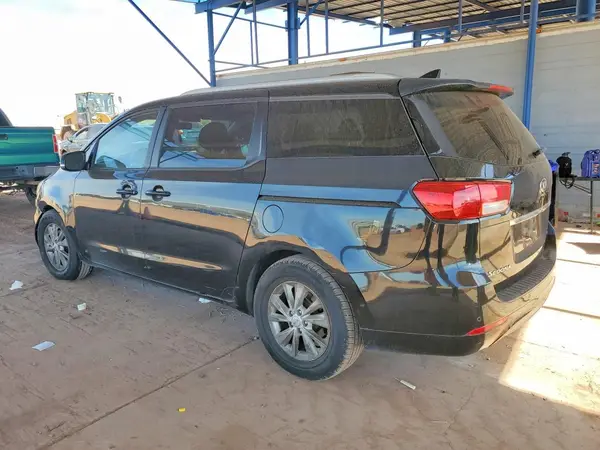 KNDMB5C16H6254804 2017 KIA SEDONA - Image 2