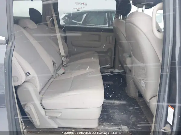 KNDMB5C16H6259310 2017 KIA SEDONA - Image 8