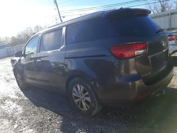 KNDMB5C16H6266600 2017 KIA SEDONA - Image 2