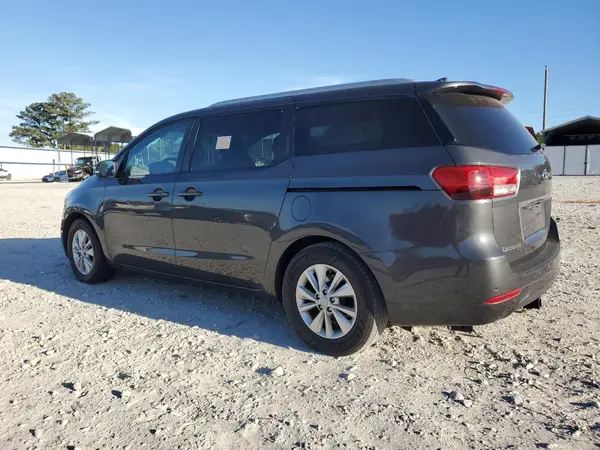 KNDMB5C16H6267133 2017 KIA SEDONA - Image 2