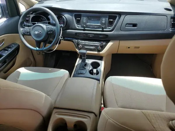 KNDMB5C16H6307498 2017 KIA SEDONA - Image 8