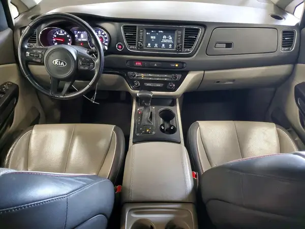 KNDMB5C16H6309722 2017 KIA SEDONA - Image 8