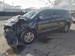 KNDMB5C16H6324463 2017 KIA SEDONA