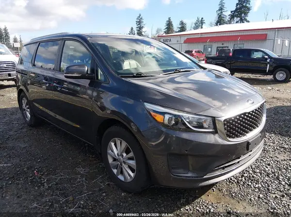 KNDMB5C16H6324494 2017 KIA SEDONA - Image 1
