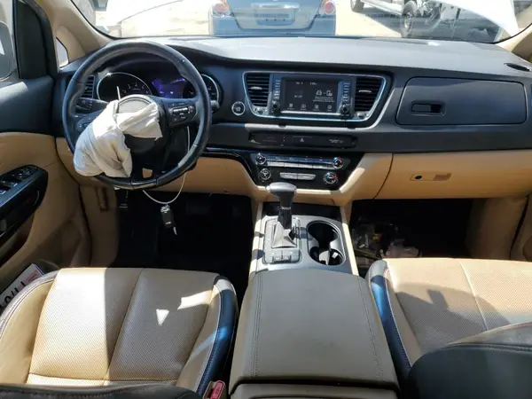 KNDMB5C16H6332286 2017 KIA SEDONA - Image 8