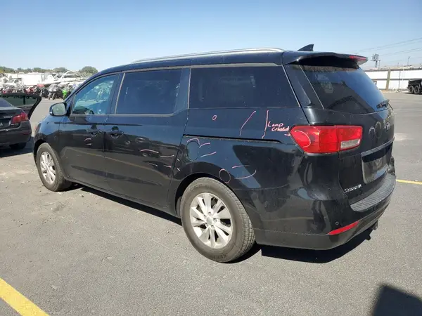 KNDMB5C16H6338251 2017 KIA SEDONA - Image 2