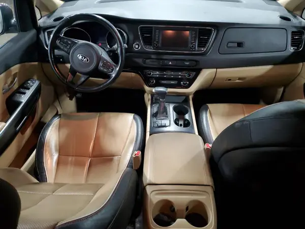 KNDMB5C16H6339710 2017 KIA SEDONA - Image 8