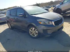 KNDMB5C16J6348557 2018 KIA SEDONA