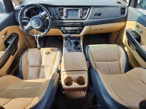 KNDMB5C16J6367898 2018 KIA SEDONA - Image 8