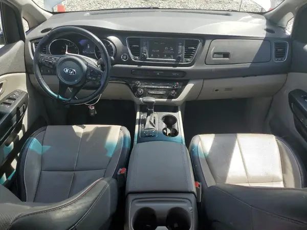 KNDMB5C16J6373264 2018 KIA SEDONA - Image 8