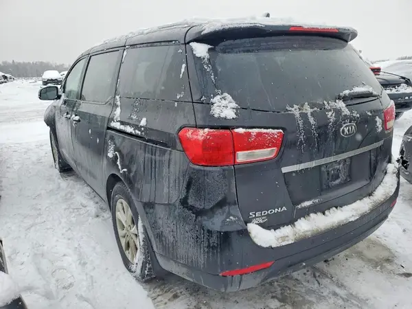 KNDMB5C16J6375967 2018 KIA SEDONA - Image 2