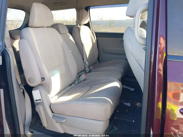 KNDMB5C16J6383146 2018 KIA SEDONA - Image 8