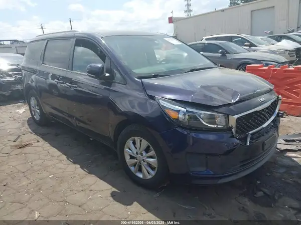 KNDMB5C16J6424343 2018 KIA SEDONA - Image 1