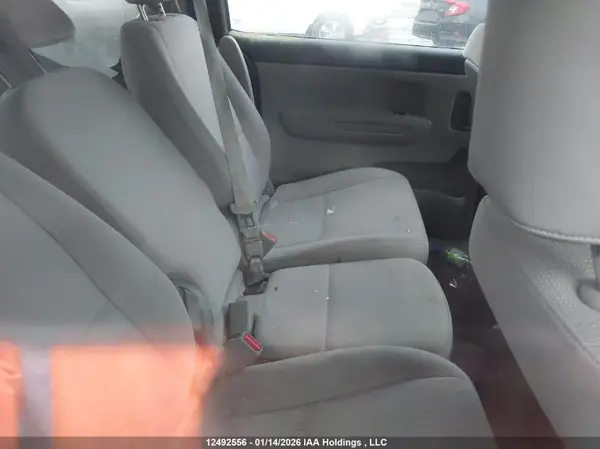 KNDMB5C16K6445159 2019 KIA SEDONA - Image 8