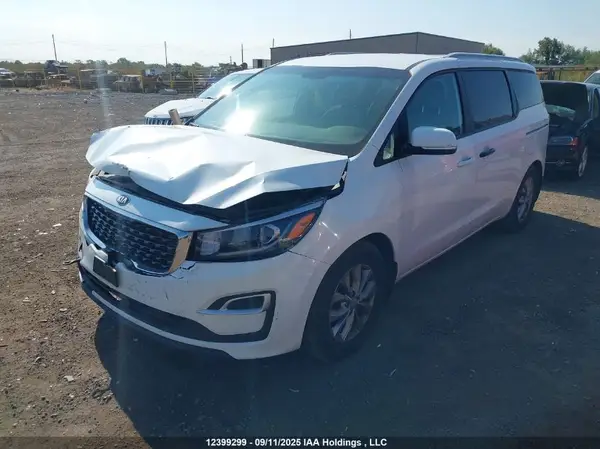 KNDMB5C16K6512892 2019 KIA SEDONA - Image 2