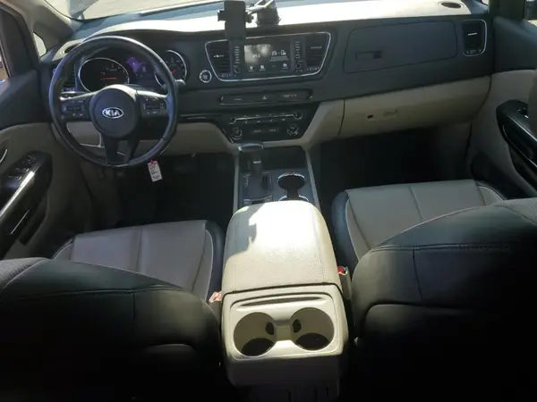 KNDMB5C16K6541258 2019 KIA SEDONA - Image 8