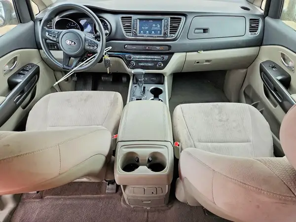 KNDMB5C16K6541308 2019 KIA SEDONA - Image 8