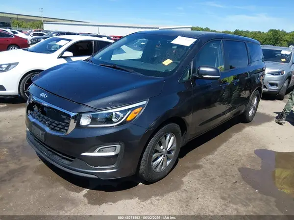 KNDMB5C16K6541485 2019 KIA SEDONA - Image 2