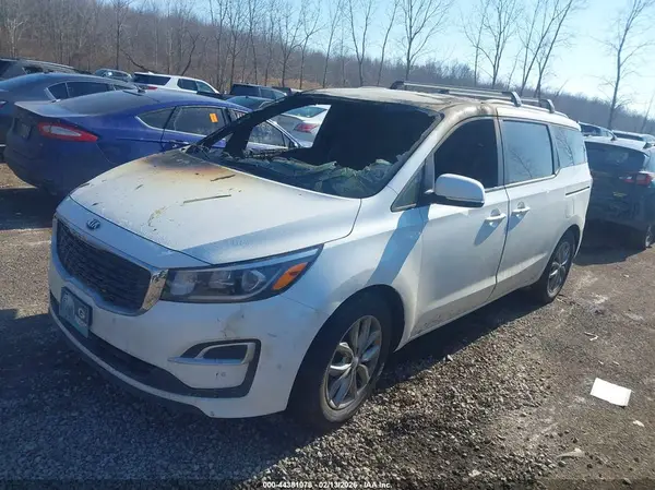 KNDMB5C16K6556827 2019 KIA SEDONA - Image 2