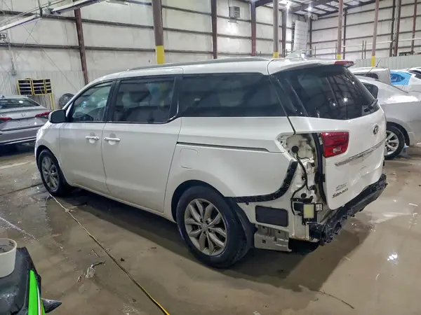 KNDMB5C16K6561770 2019 KIA SEDONA - Image 2
