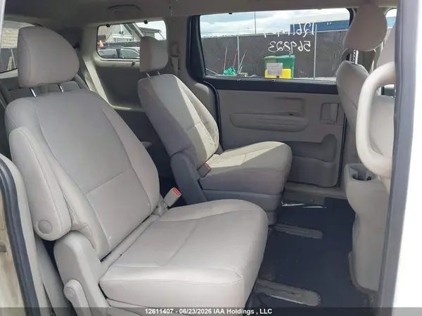 KNDMB5C16L6569823 2020 KIA SEDONA - Image 8