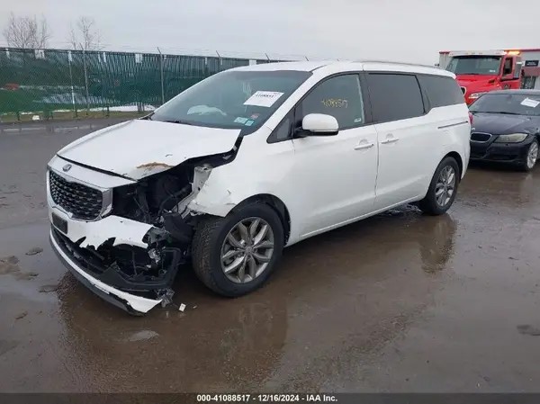 KNDMB5C16L6639711 2020 KIA SEDONA - Image 2