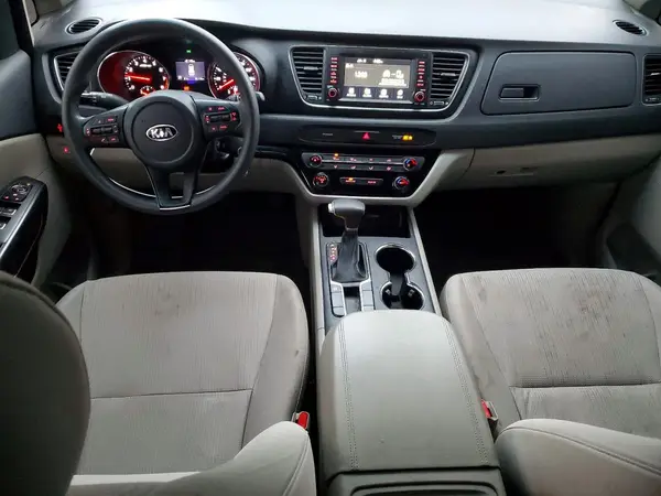 KNDMB5C16L6645637 2020 KIA SEDONA - Image 8