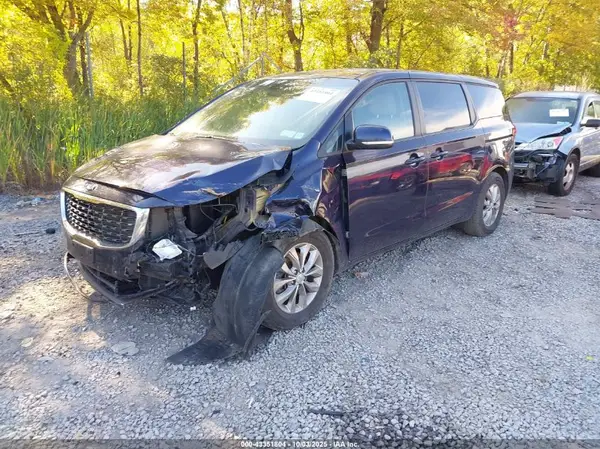 KNDMB5C16L6646402 2020 KIA SEDONA - Image 2