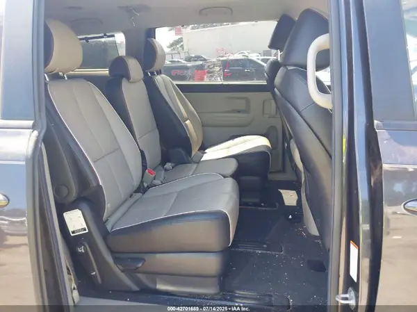 KNDMB5C16L6659506 2020 KIA SEDONA - Image 8