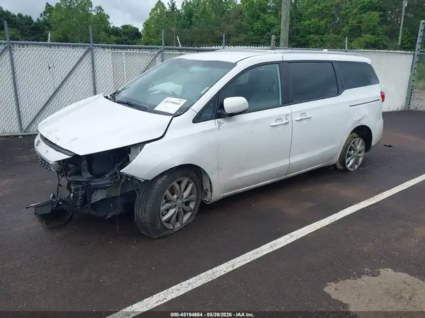 KNDMB5C16M6661399 2021 KIA SEDONA - Image 2