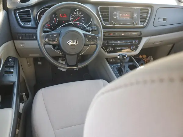 KNDMB5C17G6084323 2016 KIA SEDONA - Image 8